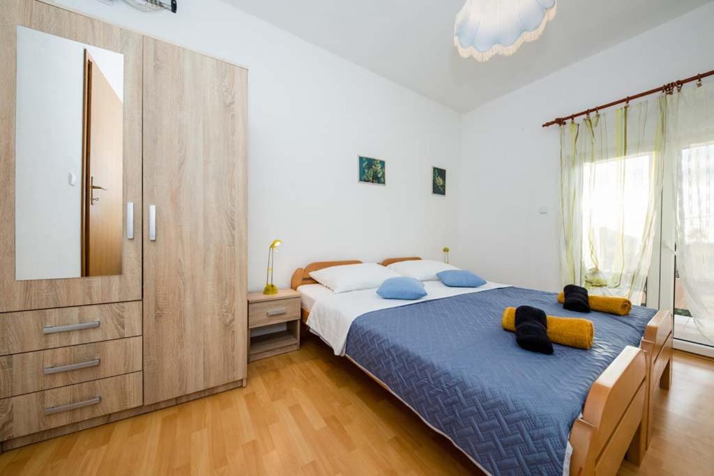 Apartmani Luka Banjol Exteriér fotografie