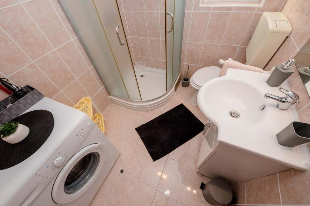 Apartmani Luka Banjol Exteriér fotografie