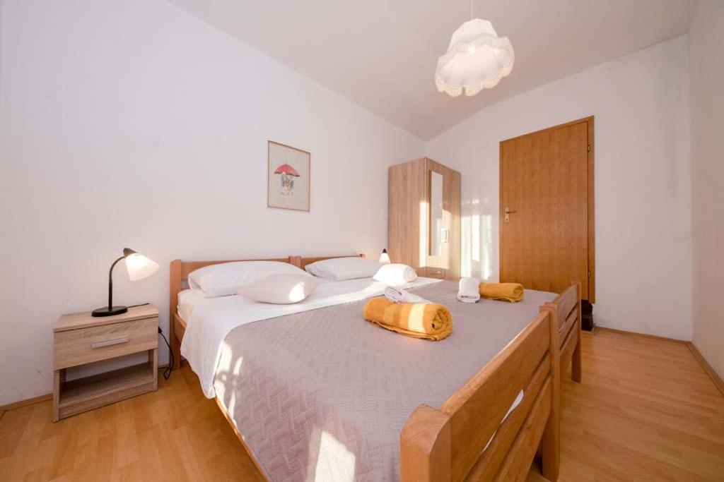 Apartmani Luka Banjol Exteriér fotografie