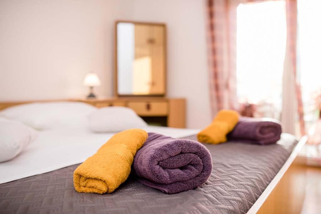 Apartmani Luka Banjol Exteriér fotografie