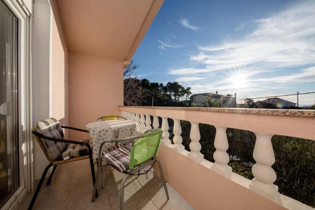 Apartmani Luka Banjol Exteriér fotografie