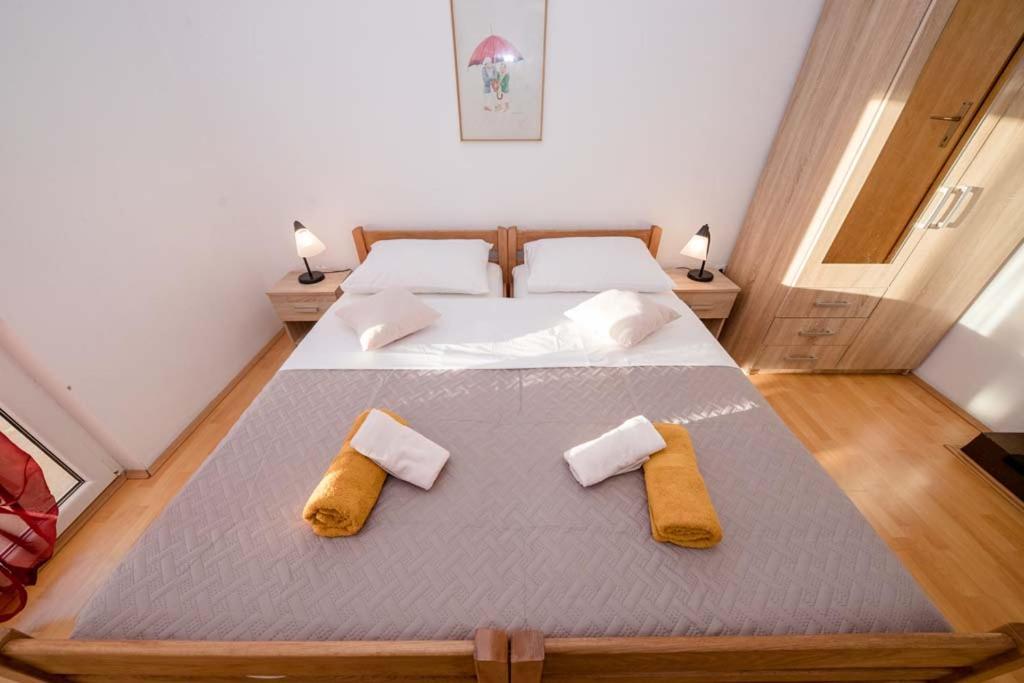 Apartmani Luka Banjol Exteriér fotografie